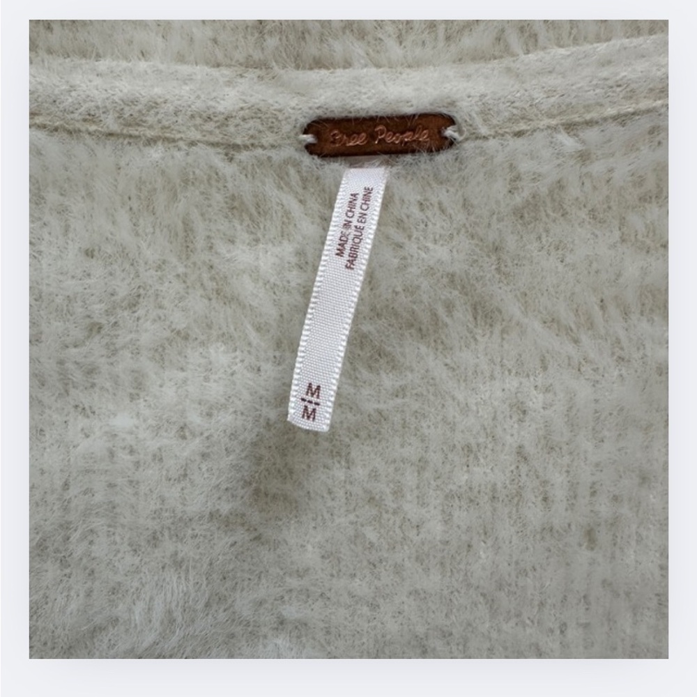 Free People “Moonbeam” Cropped Fuzzy Sweater – Ivory, Size M - Picture 7 of 8